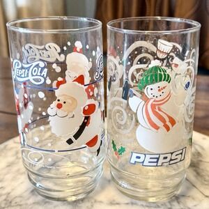 2pc VTG Christmas Holiday Pepsi Glass Glasses Ice Skating Santa Clause Snowman